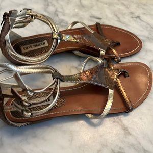 Steve Madden Gold Copper Gladiator Sandals 10